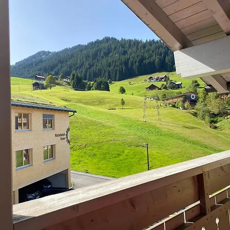 Lägenhet Landhaus Maria Theresia *