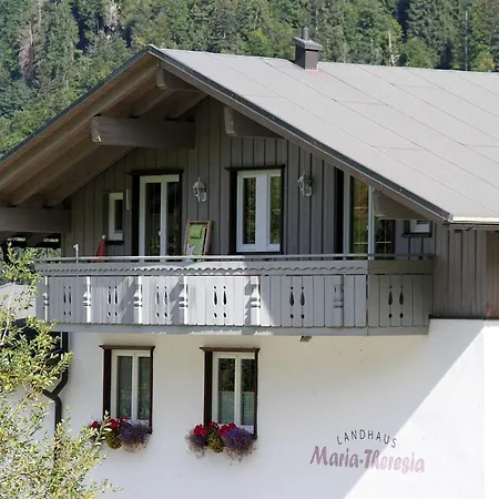 Landhaus Maria Theresia Apartment *